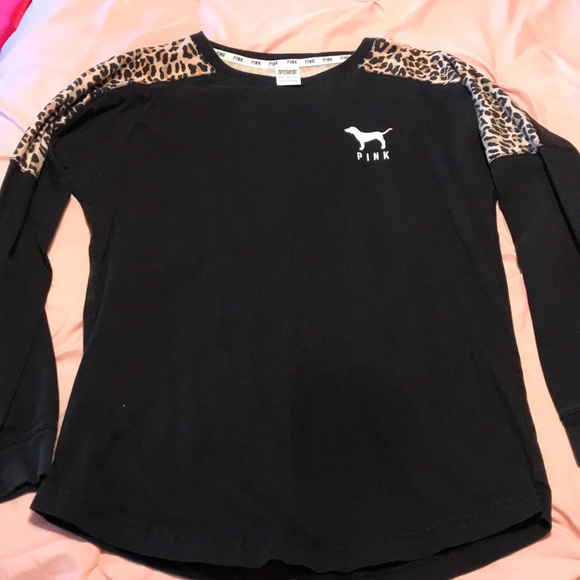 PINK Victoria's Secret Tops - Long sleeve shirt / love pink